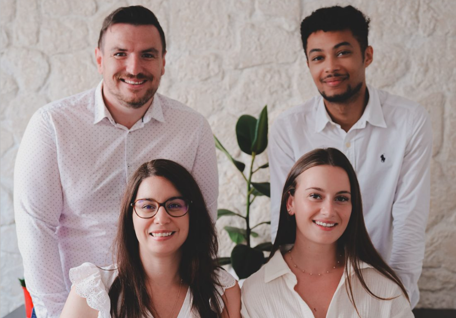 équipe de l'agence d'intérim les recruteurs rochelais