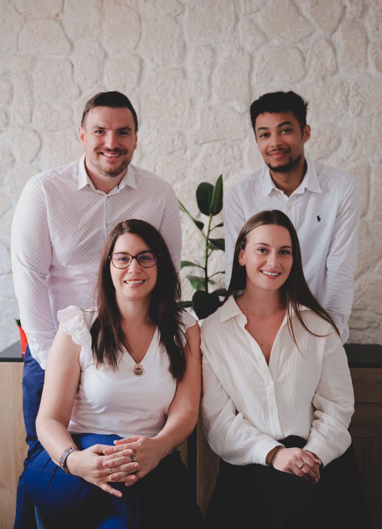 équipe de l'agence d'intérim les recruteurs rochelais