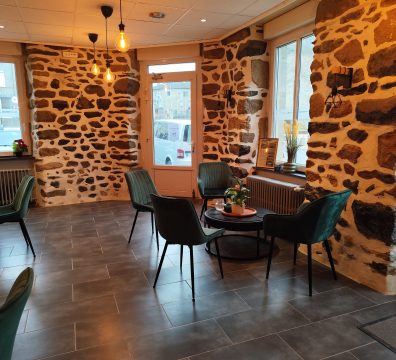 Agence-Sucs-Et-Velay-Entree